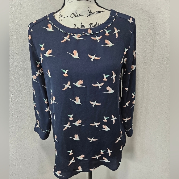 Van Heusen women's bird patterned quarter sleeve blouse XS - Picture 1 of 5